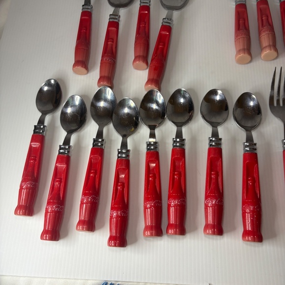 Coca Cola Silverware Flatware Vintage 25 Piece Red Coke Bottle Handle Gibson - Picture 3 of 13